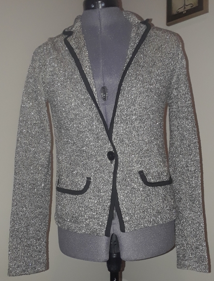 Banana Republic Jackets & Blazers - Banana republic Light sparkley blazer/sweater